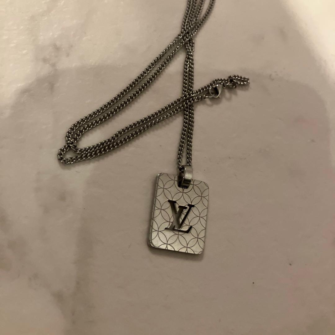 LOUIS VUITTON ルイヴィトン パンダンティフ シャンゼリゼ