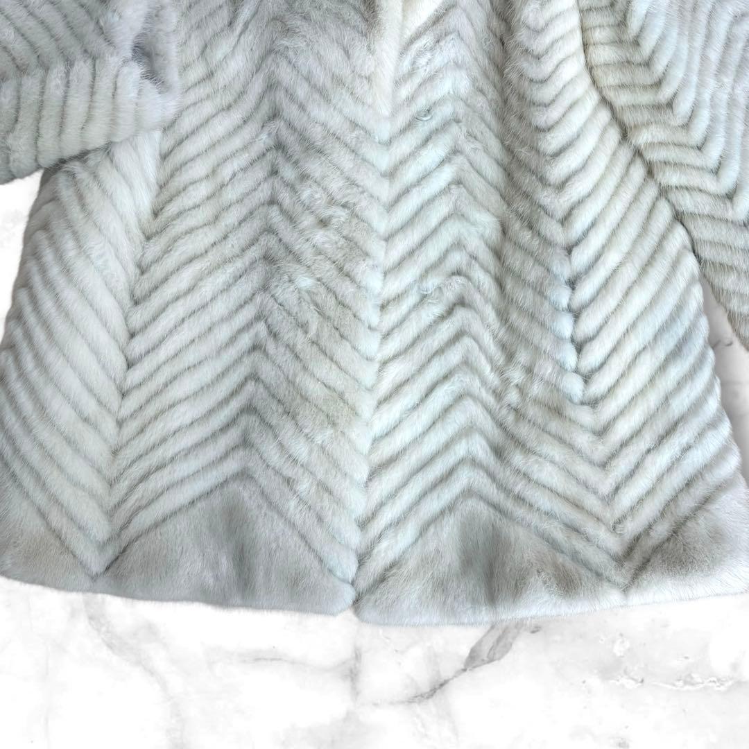 高級✨EMBA エンバ　ヴァイオレットミンク　毛皮ハーフコート　刺繍　11号