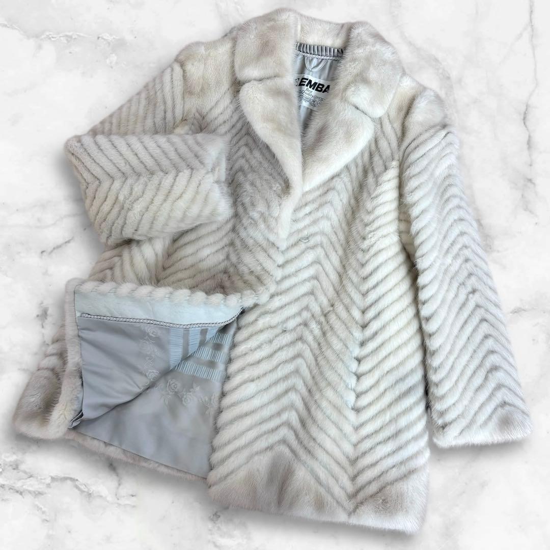 高級✨EMBA エンバ　ヴァイオレットミンク　毛皮ハーフコート　刺繍　11号