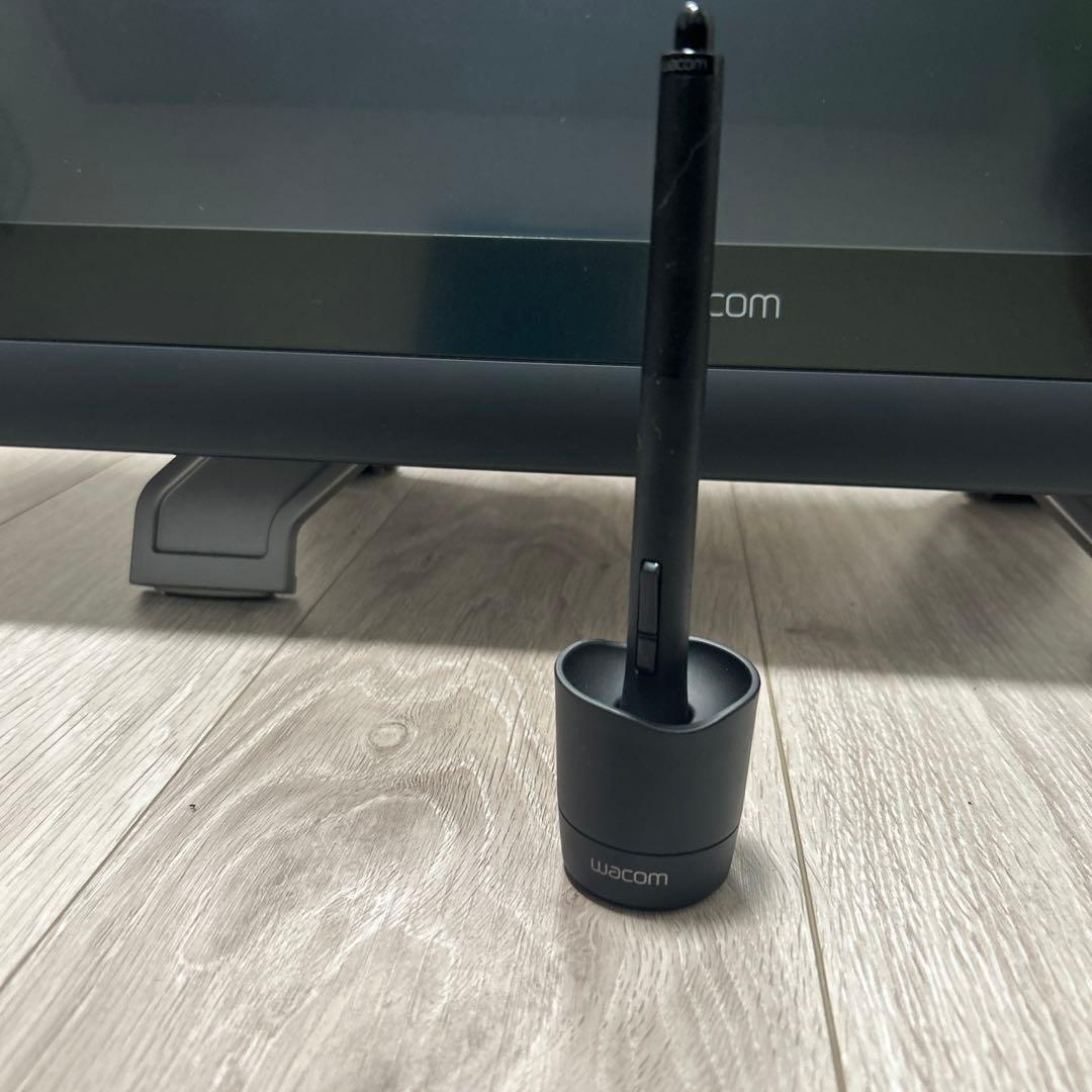 Wacom cintiq22HD DTH-2200 値下げしました