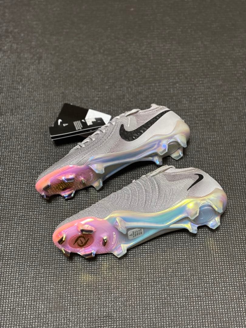 ナイキ　ファントムGX 2 エリート　FG