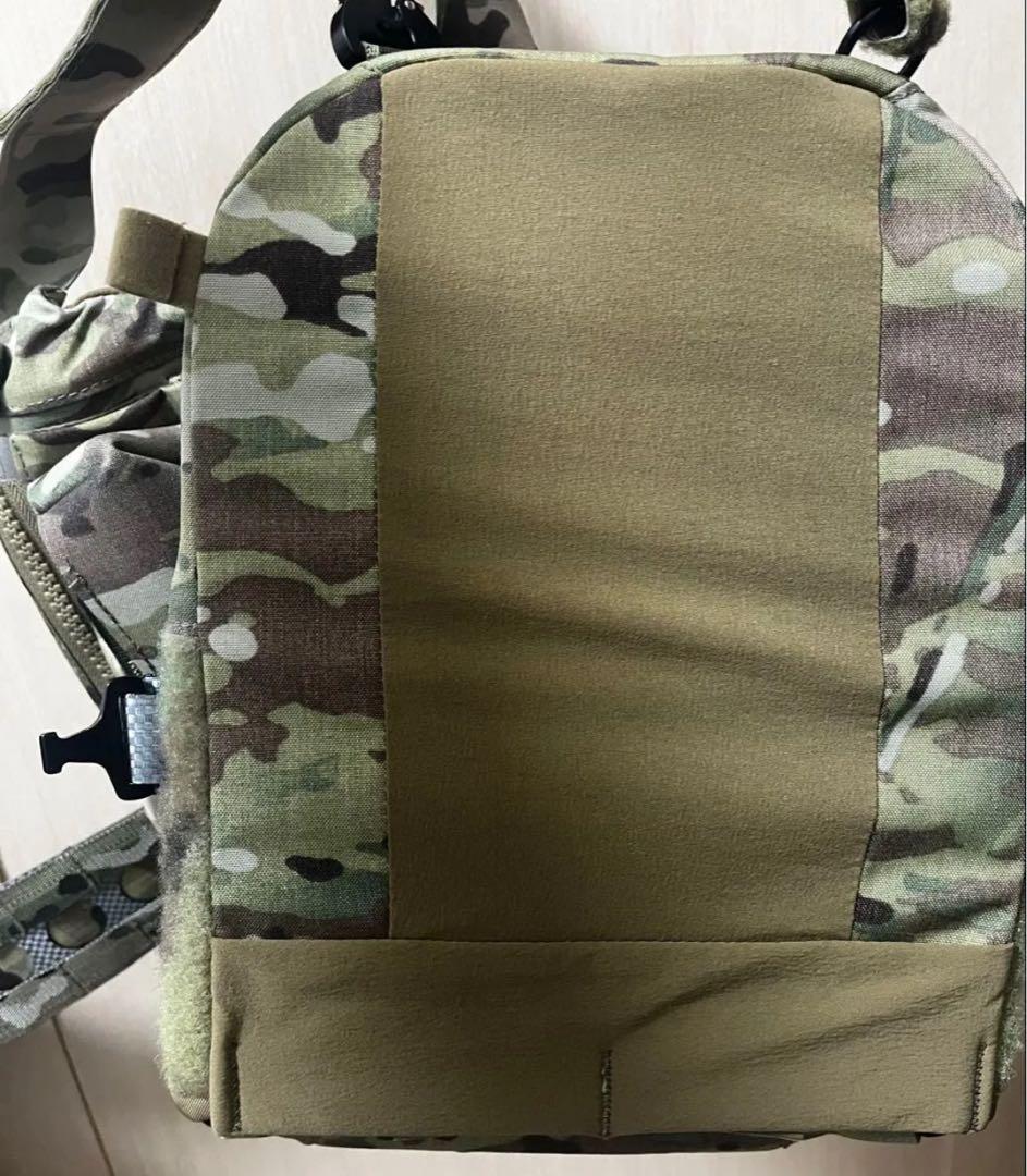 高品質レプ　新品　FCPC V5 プレキャリ　バックパネル　カンガルーポーチ