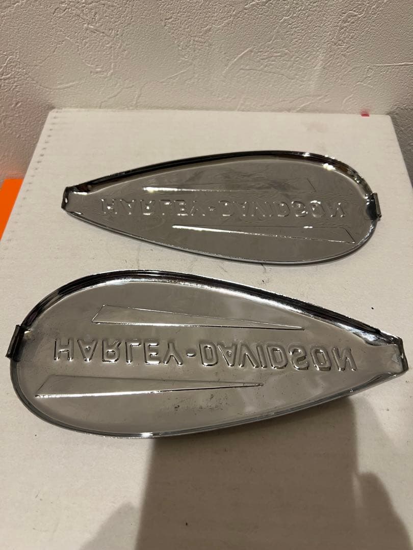 パン　ナックル　ビンテージ　エンブレム　ハーレーダビットソン　タンクエンブレム