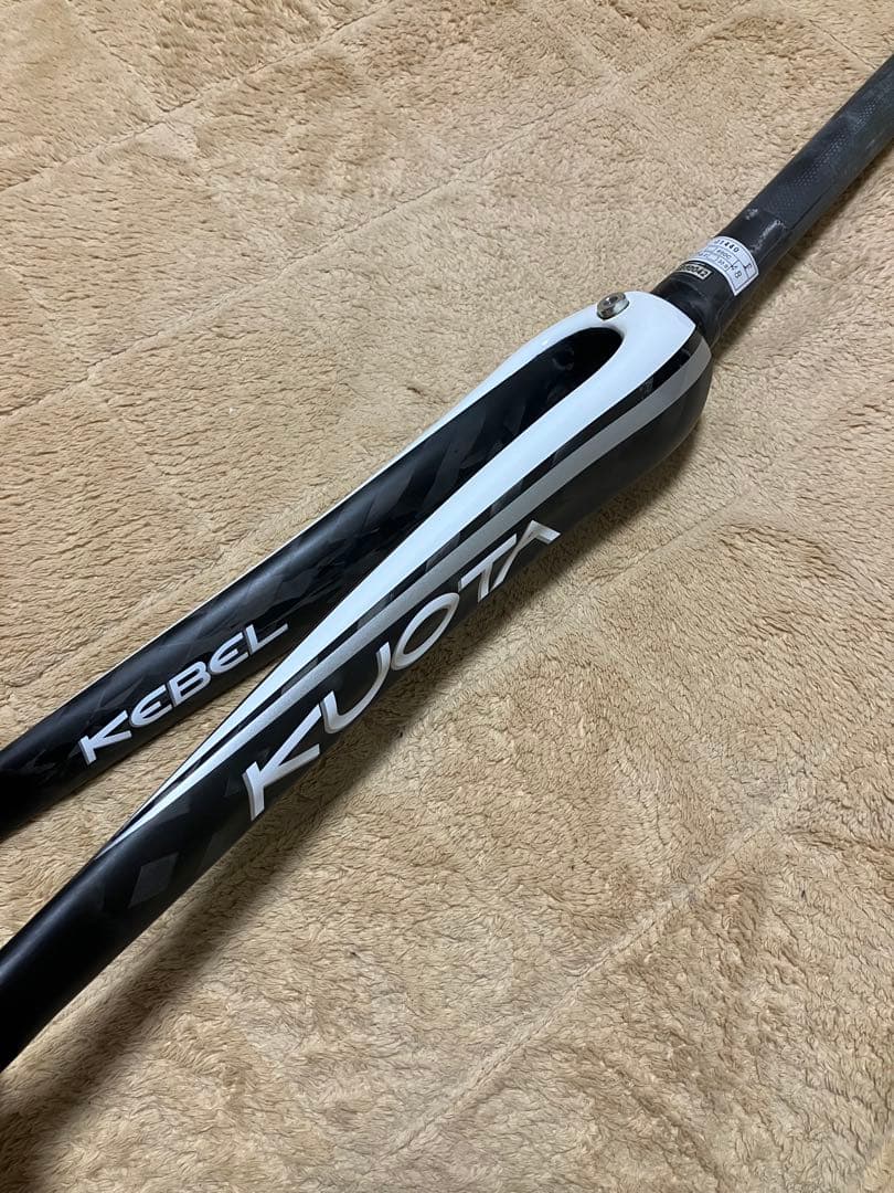 新品 KUOTAフルカーボンフォーク 1-1/8,1-1/2 テーパー