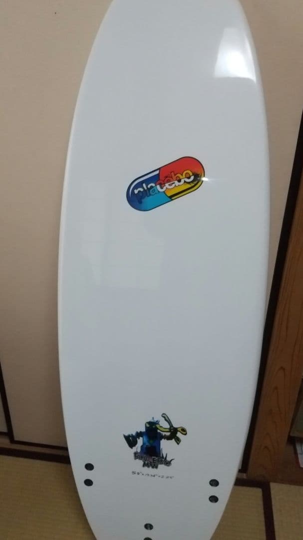 新品同様 プレセボ サーフボード
