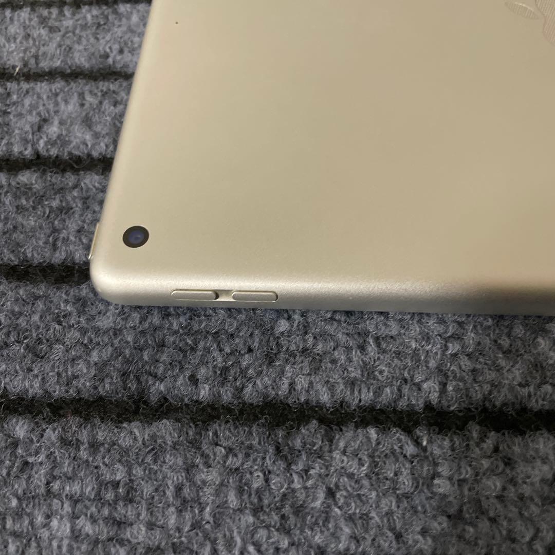 4 iPad 7世代 128GB Wi-Fi シルバー