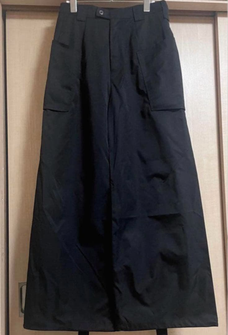 Deuku wide trousers kikokostadinov風 MENO