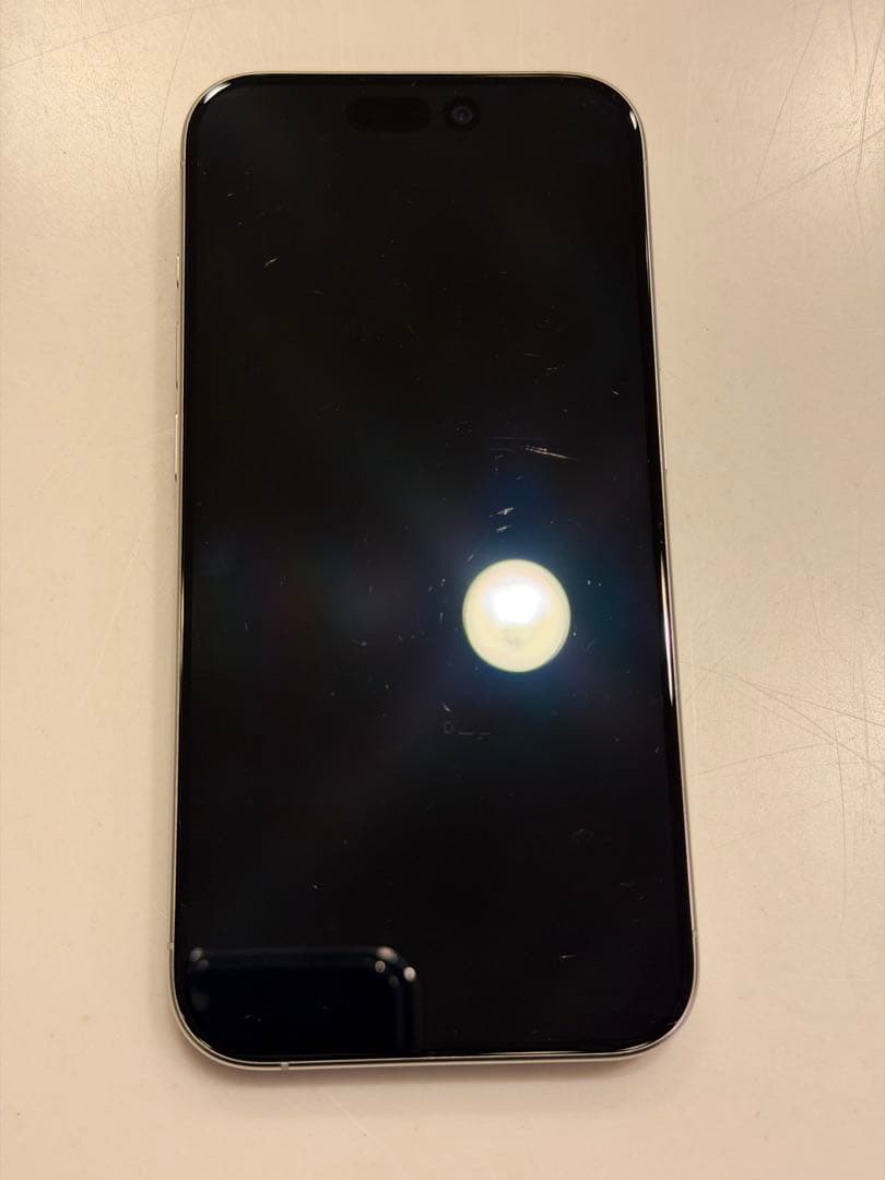 Apple iPhone 15pro 本体 128GB ホワイト