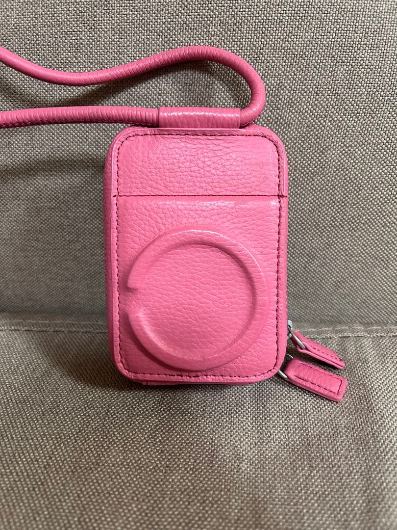 objcts.io ストラップ一体型マイクロバッグ ピンク