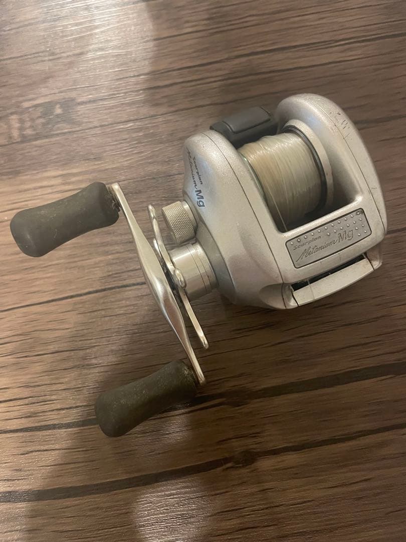 シマノ ベイトリール メタニウムmg scorpion nium