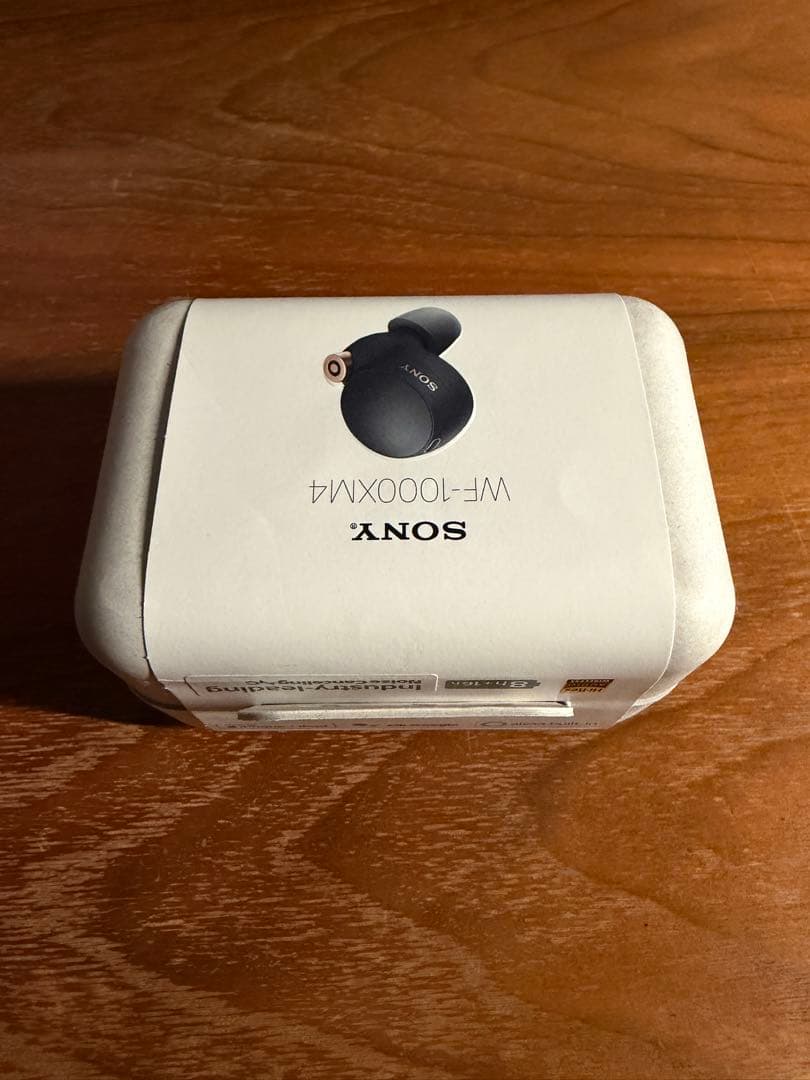 イヤホン WF-1000XM4