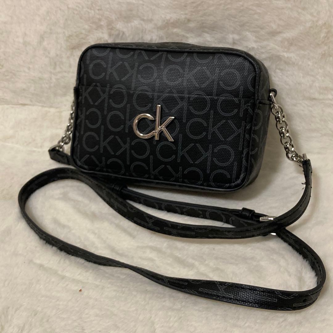 極美品 カルバンクライン ショルダーバッグ チェーン 総柄 ロゴ カメラバッグ