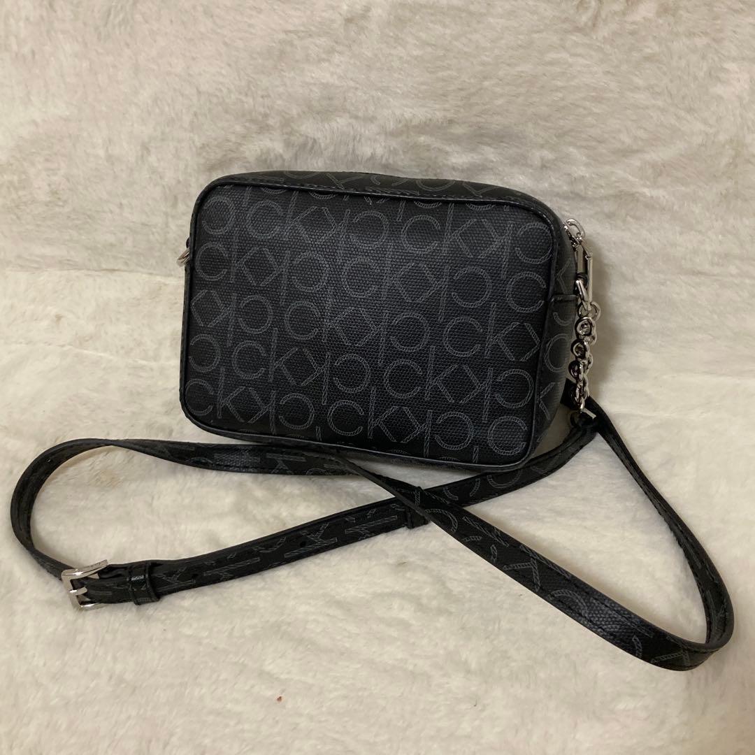 極美品 カルバンクライン ショルダーバッグ チェーン 総柄 ロゴ カメラバッグ
