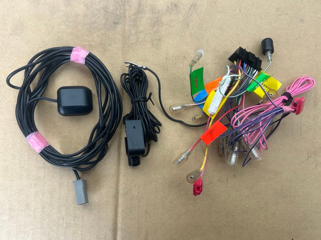 KENWOOD MDV-D706BTW 中古品