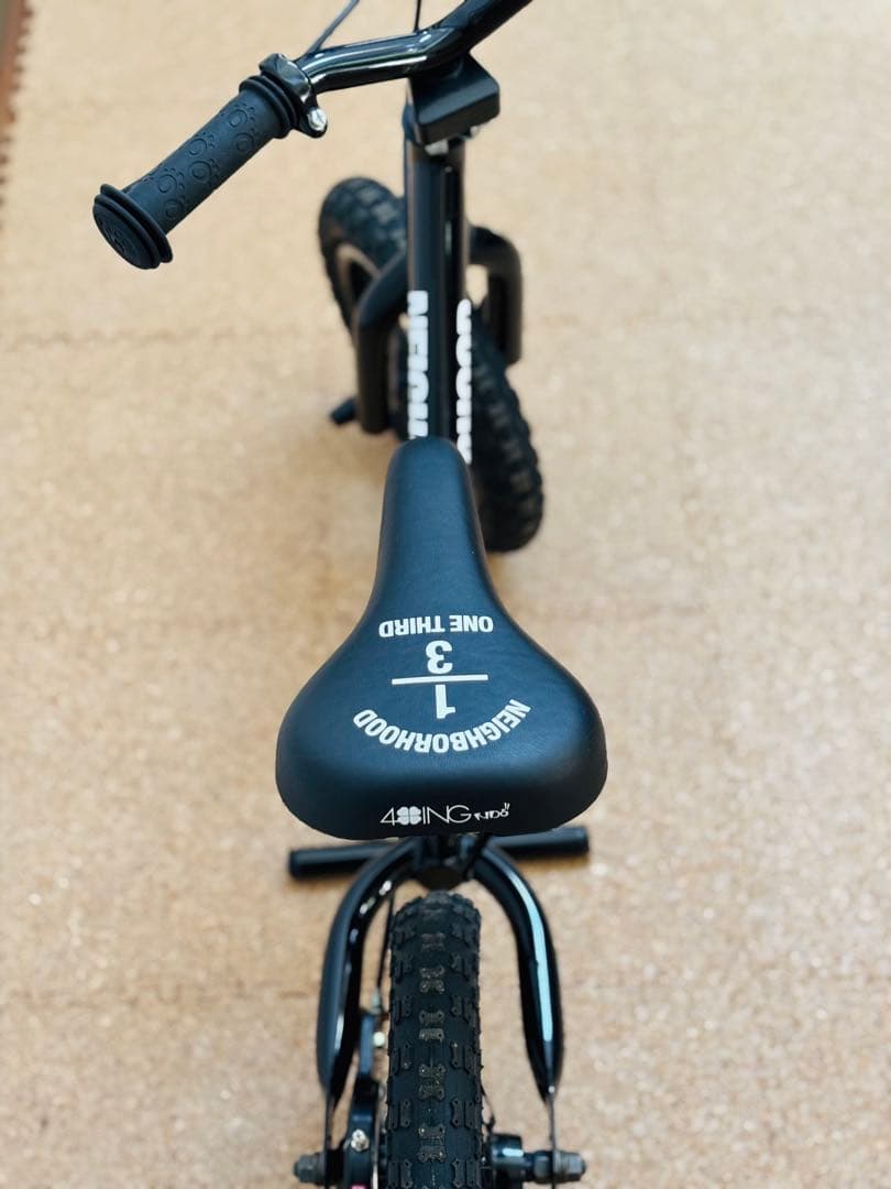 【激レア】NEIGHBORHOODストライダー キックバイク 自転車 子供用