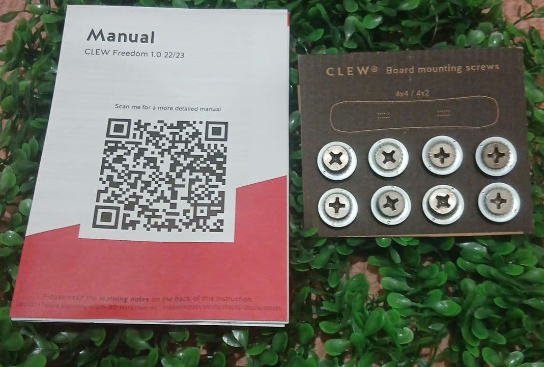 CLEW FREEDOM 1.0 スノーボードビンディングSサイズ