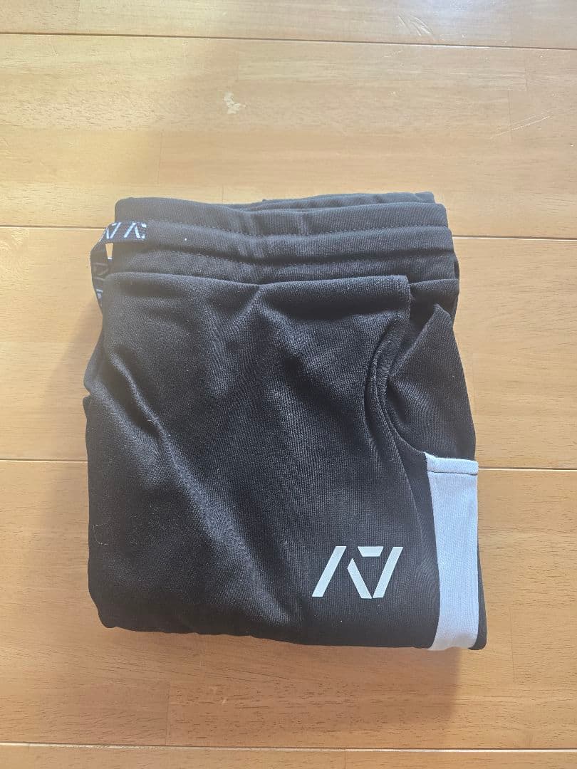 新品‼️ A7 Moxie ジョガーパンツ(Domino) Lサイズ