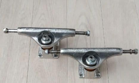 8インチデッキ　トラック　セット