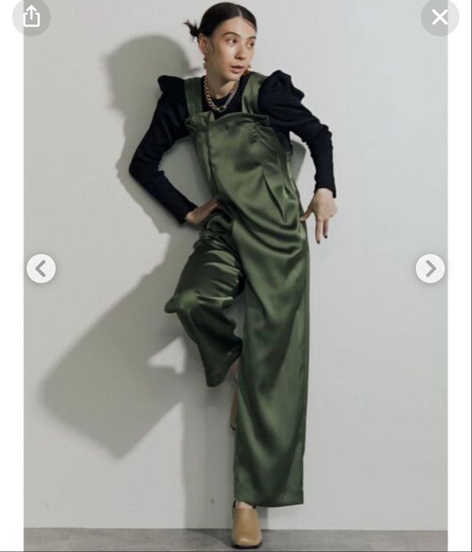 un3d カーキ　サロペット　ストラップ付きオーバーオール