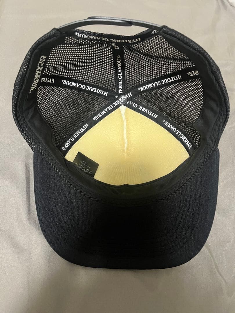 ない HYSTERIC GLAMOUR トラッカーキャップ