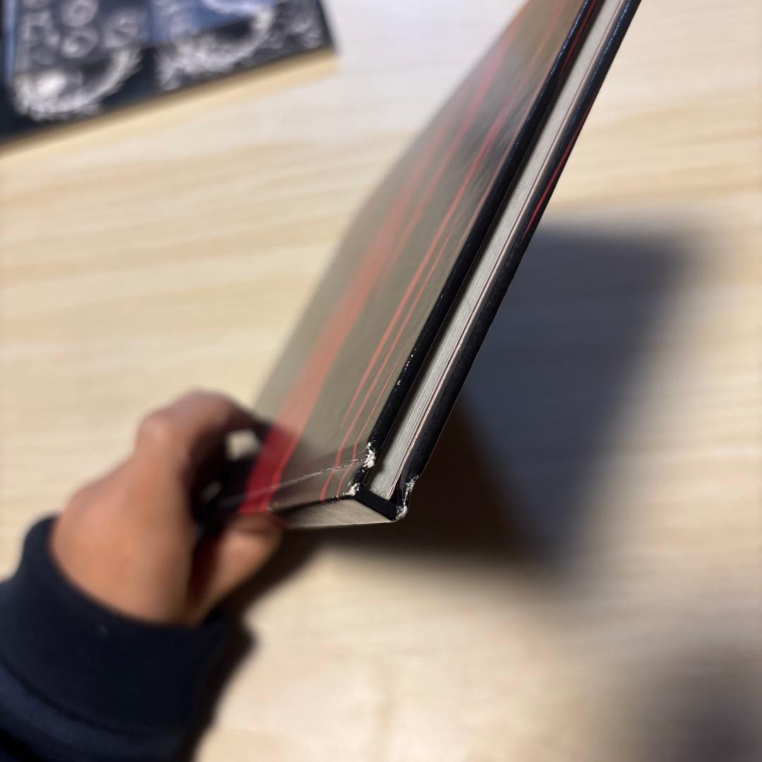 【完全生産限定版 】　DIR EN GREY UROBOROS