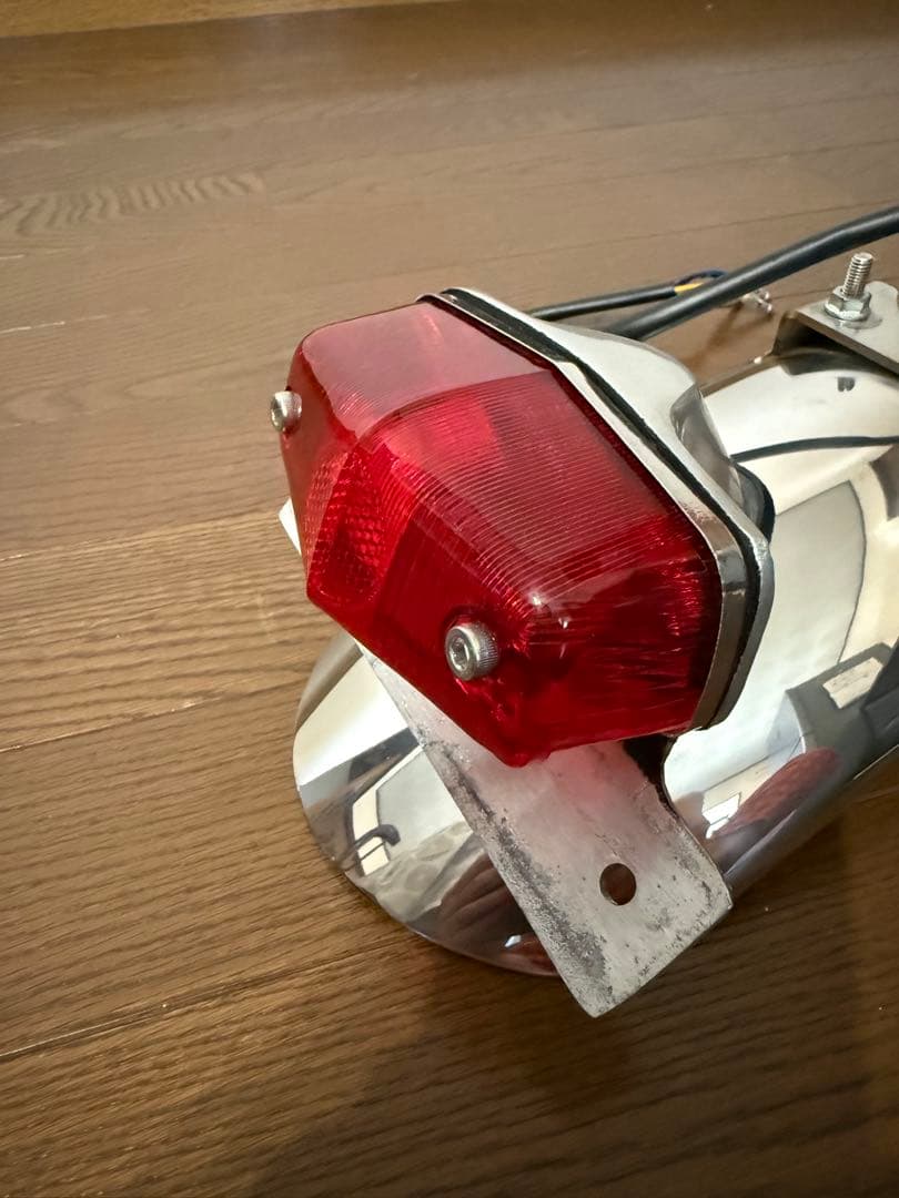 カワサキW650W400 デイトナ製ショートリアフェンダー