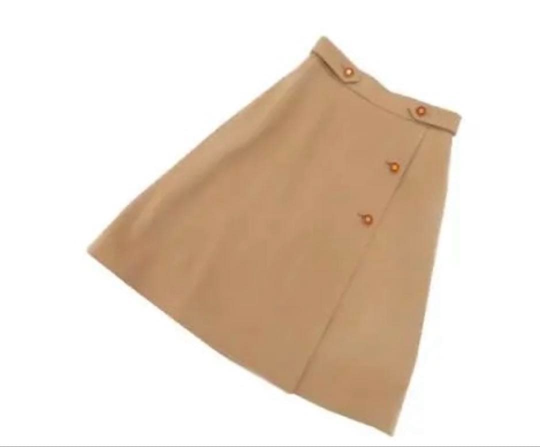 FOXEY ベージュ ひざ丈スカート