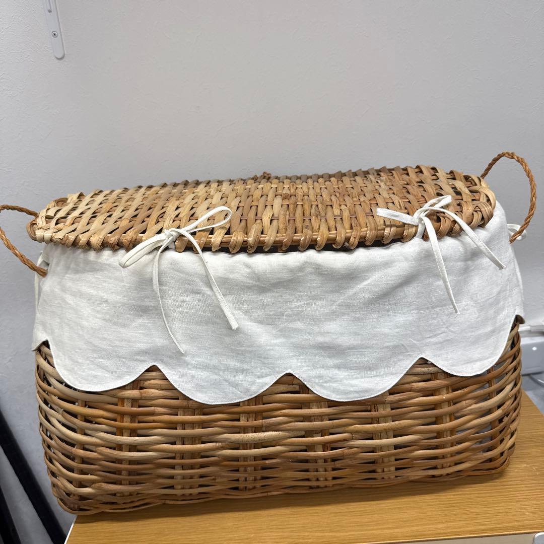 カトリーヌ ドゥヌアル ラタン バスケット