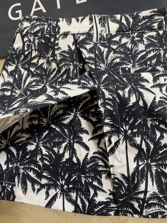 正規品パーリーゲイツ未使用品スカートサイズ0