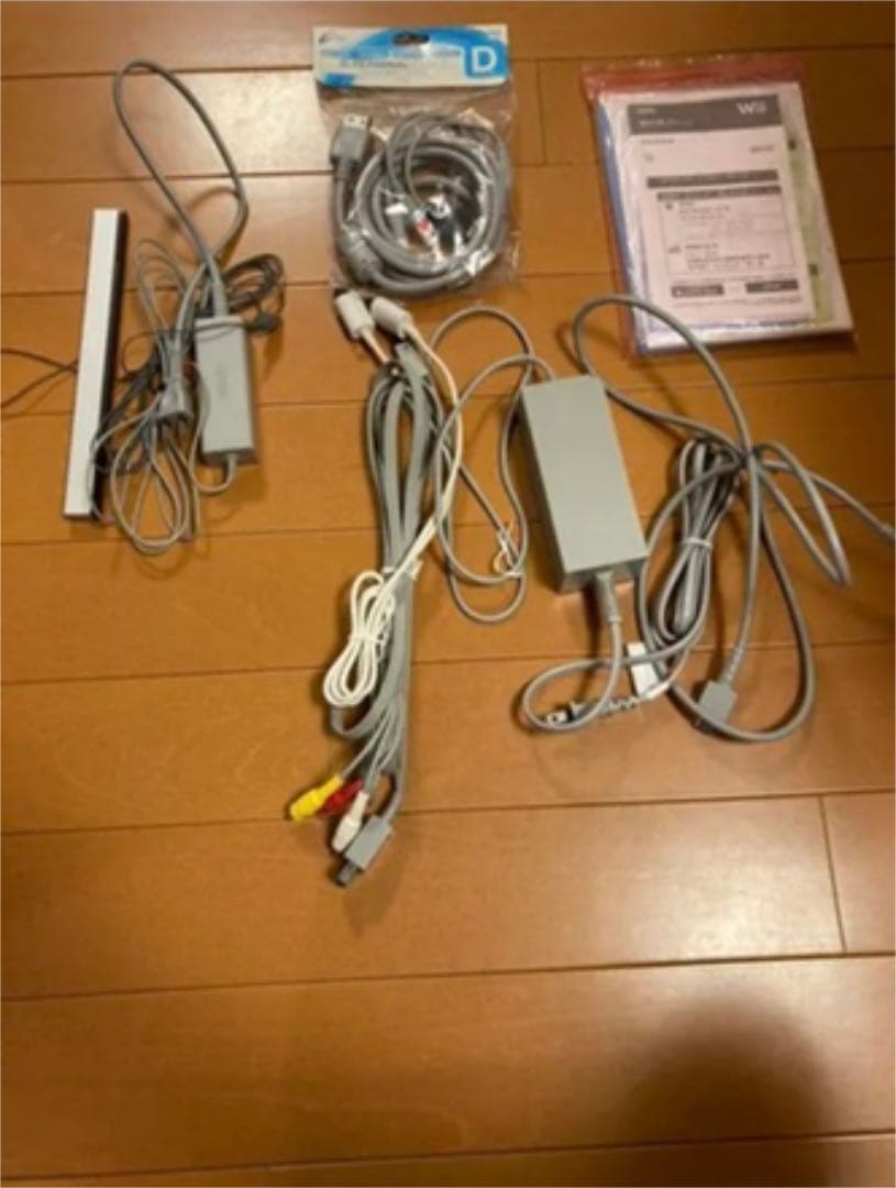 Wii＋カセット3本セット(マリオカートハンドル付き)