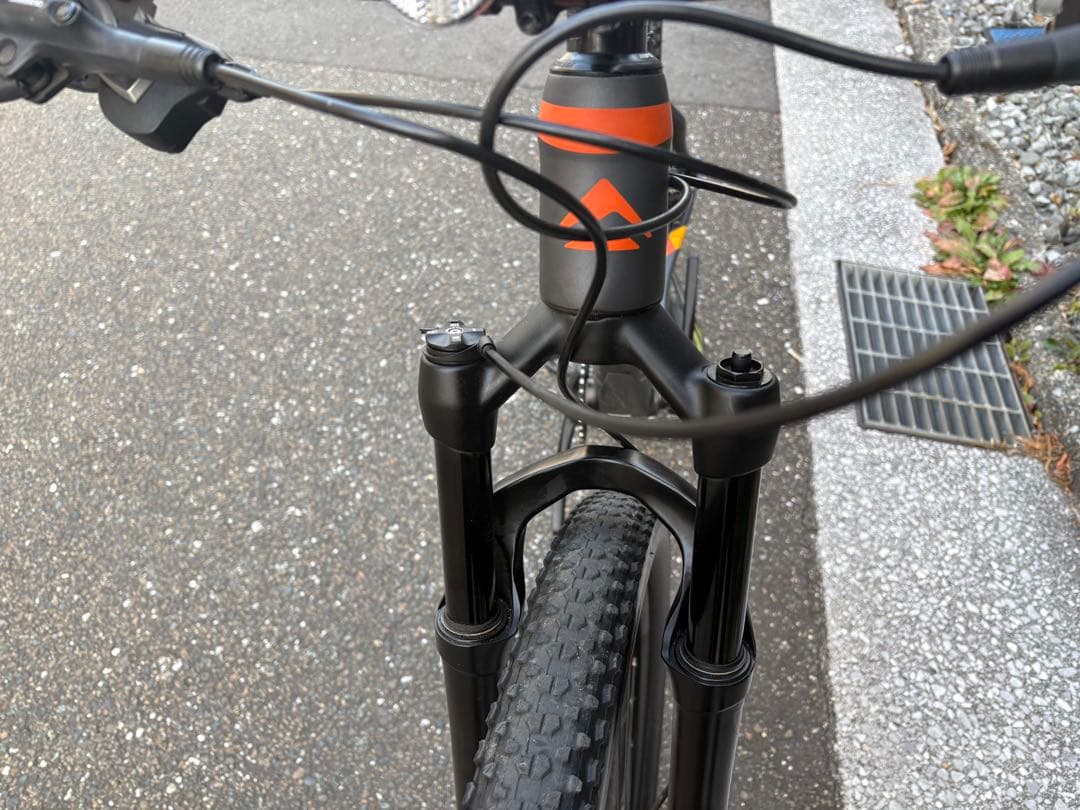 メリダビッグナイン3000カーボン　サイズM