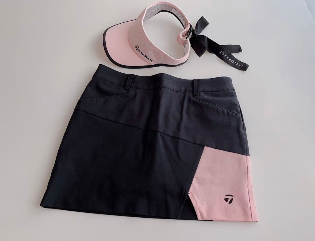 テーラーメイドゴルフ　上下②点セット　ハイネックセーター　スリットスカート