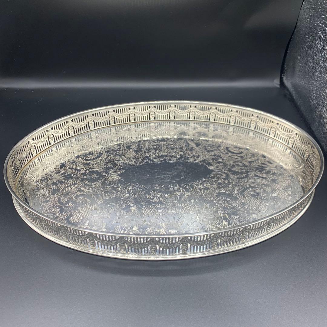 ＜英国ビンテージ＞　シルバートレイ　サルヴァ　銀盆　シルバープレート　A