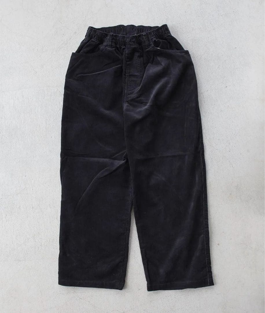 コンフォータブルリーズンStraight Cords Slacks