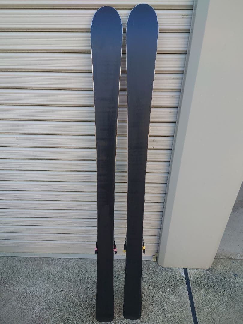 ジュニア　スキー板　136cm SPIRE K2 調整可ビンディング