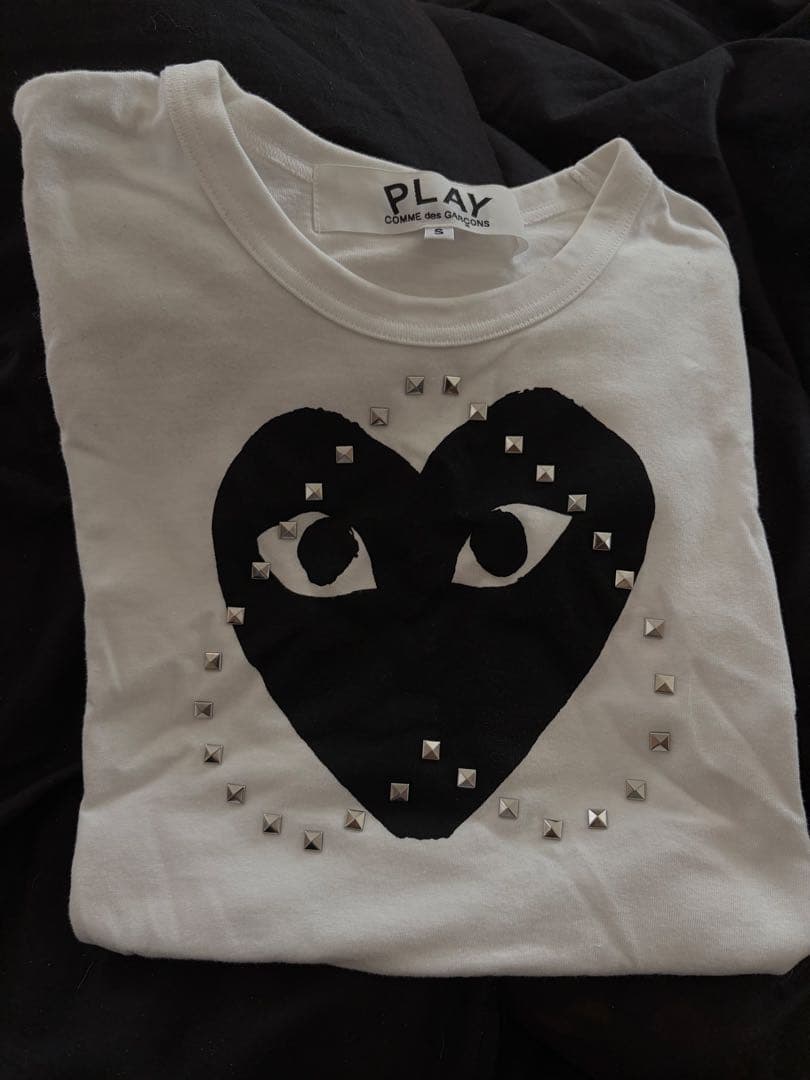 COMME des GARCONS play スタッズT