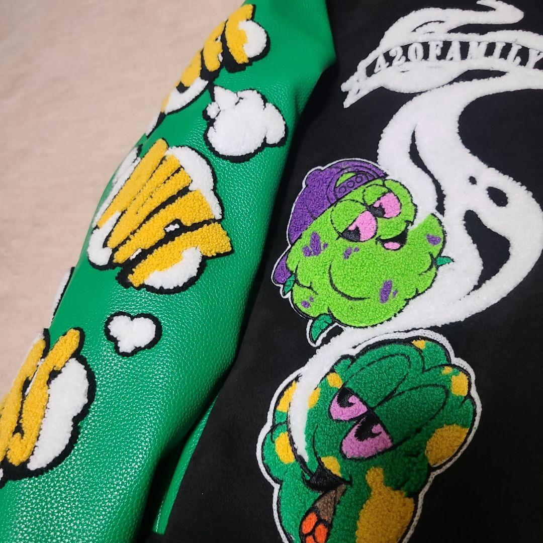 Nasty Dog ナスティードッグ　スタジャン L ブラック/グリーン