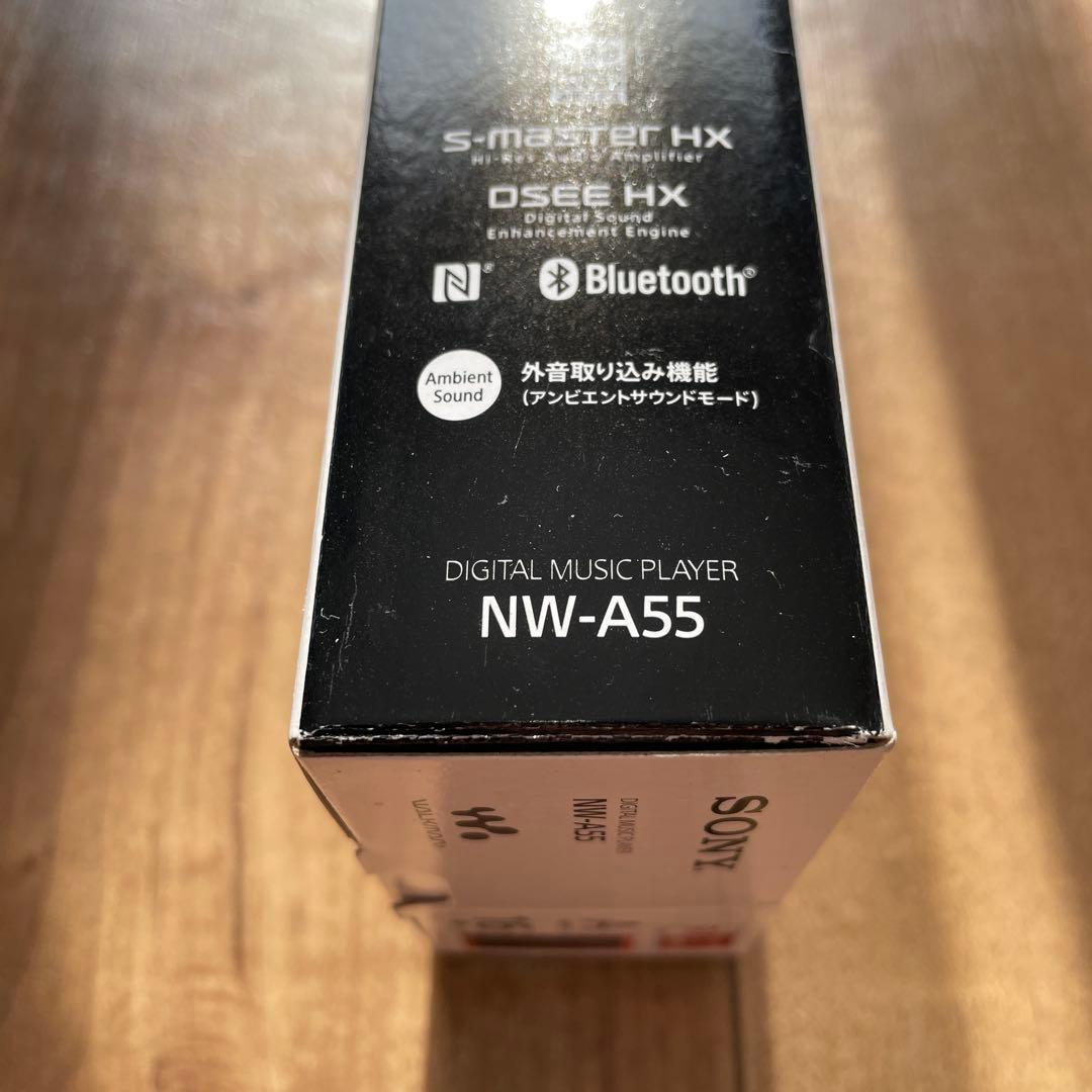 SONY NW-A55 レッド　ソニー　ウォークマン、社外品ケース、予備ケーブル