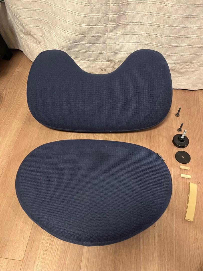 【純正カバー付き】ネイビー バランスチェア　バランスイージー　ショートフレーム