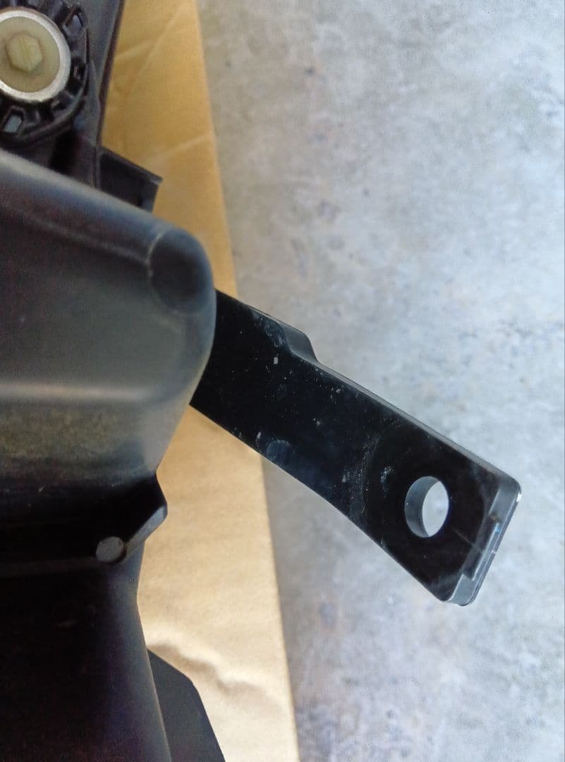 日産セレナC27 後期純正 右ヘッドライト KOITO 100-23784