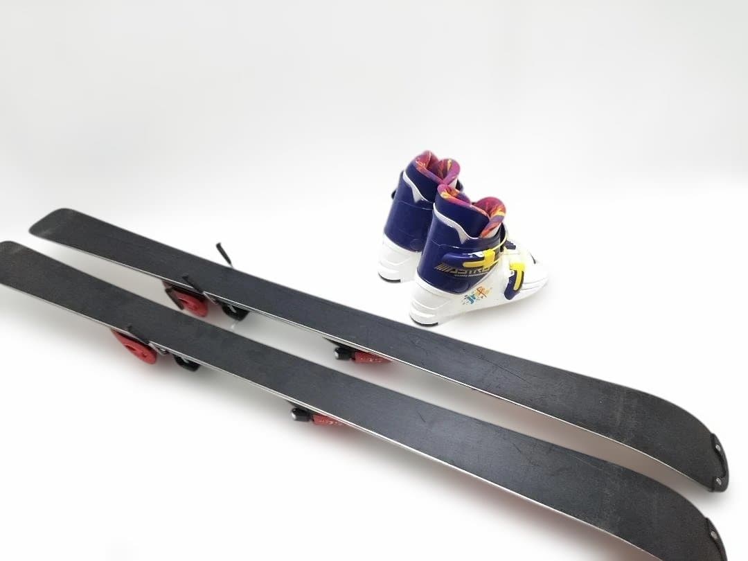 ジュニアスキー3点セット スノーカービング118cm アストロJr f 24cm