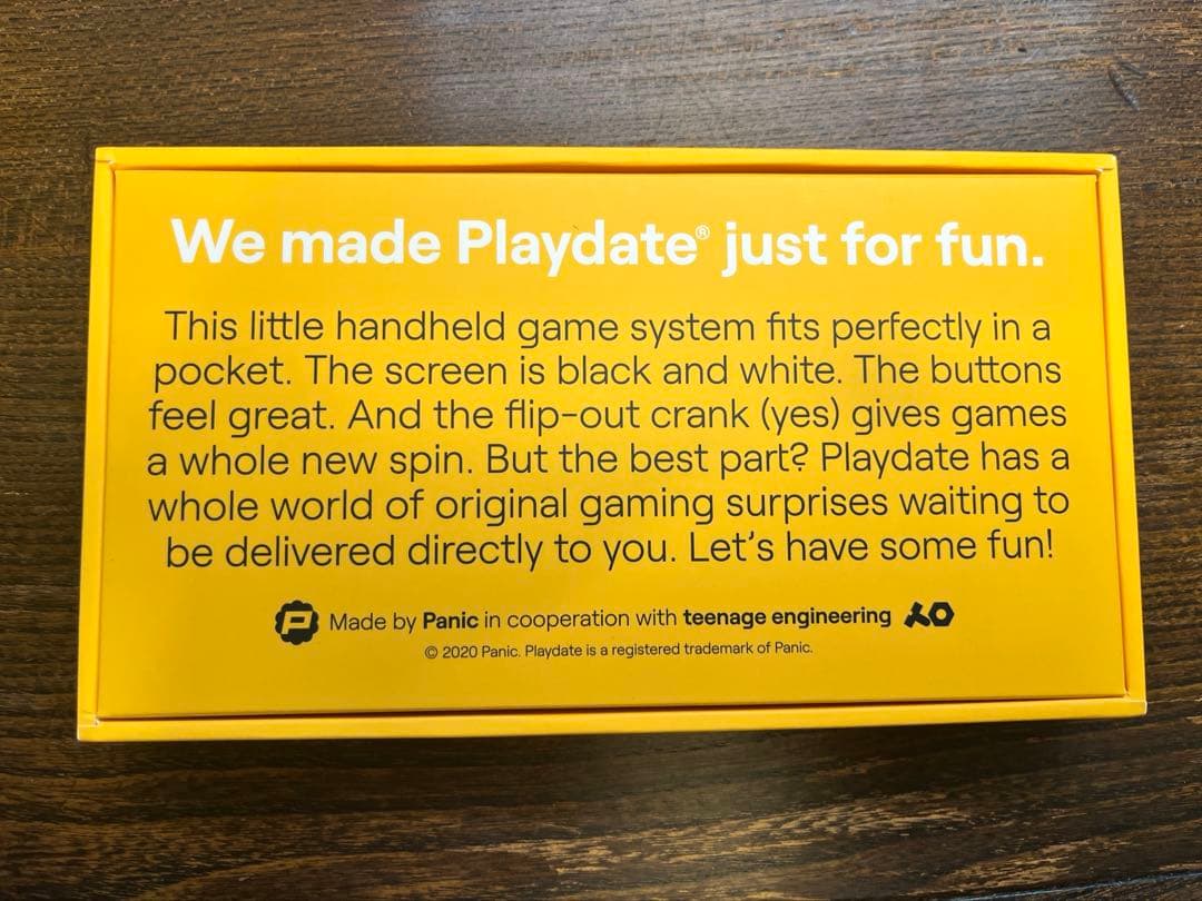 Playdate カバー付き Panic