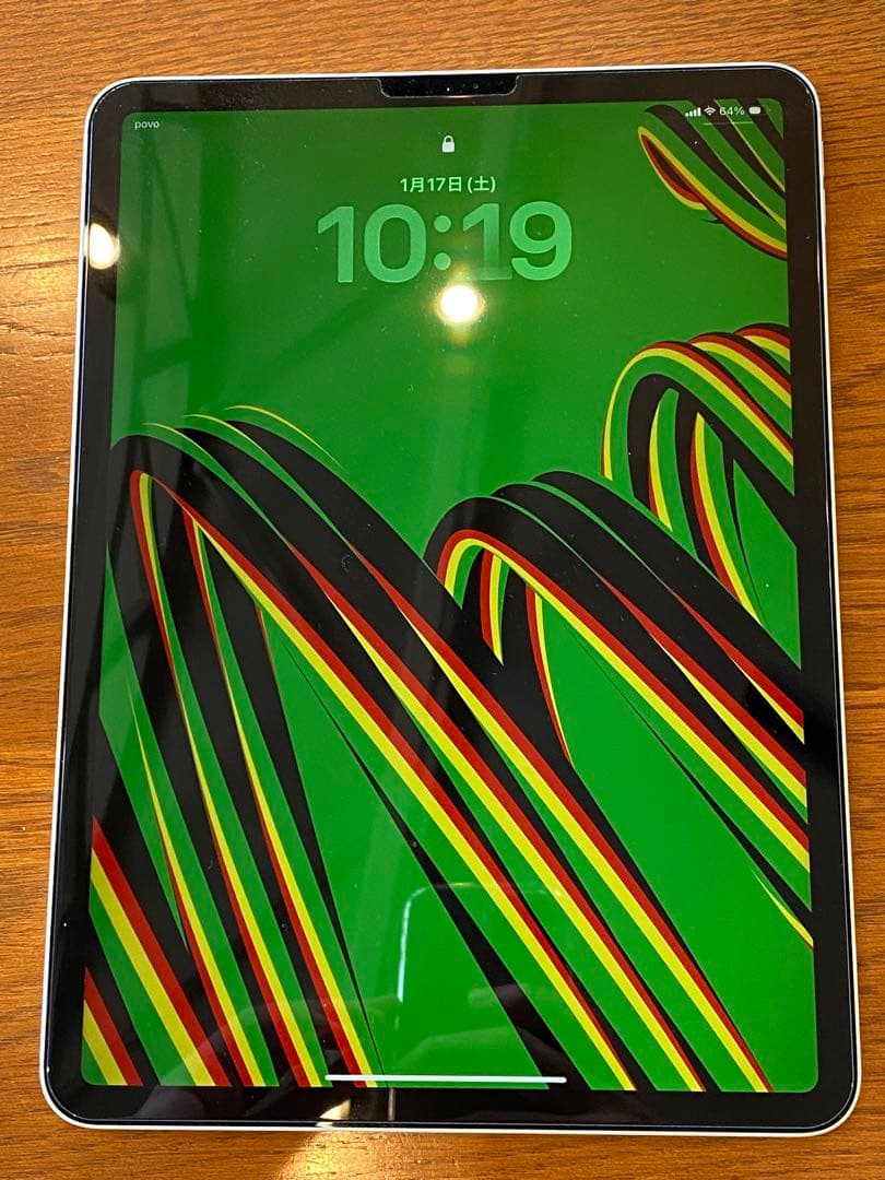 iPad Pro 11インチ Cellular Magic Keyboard付き