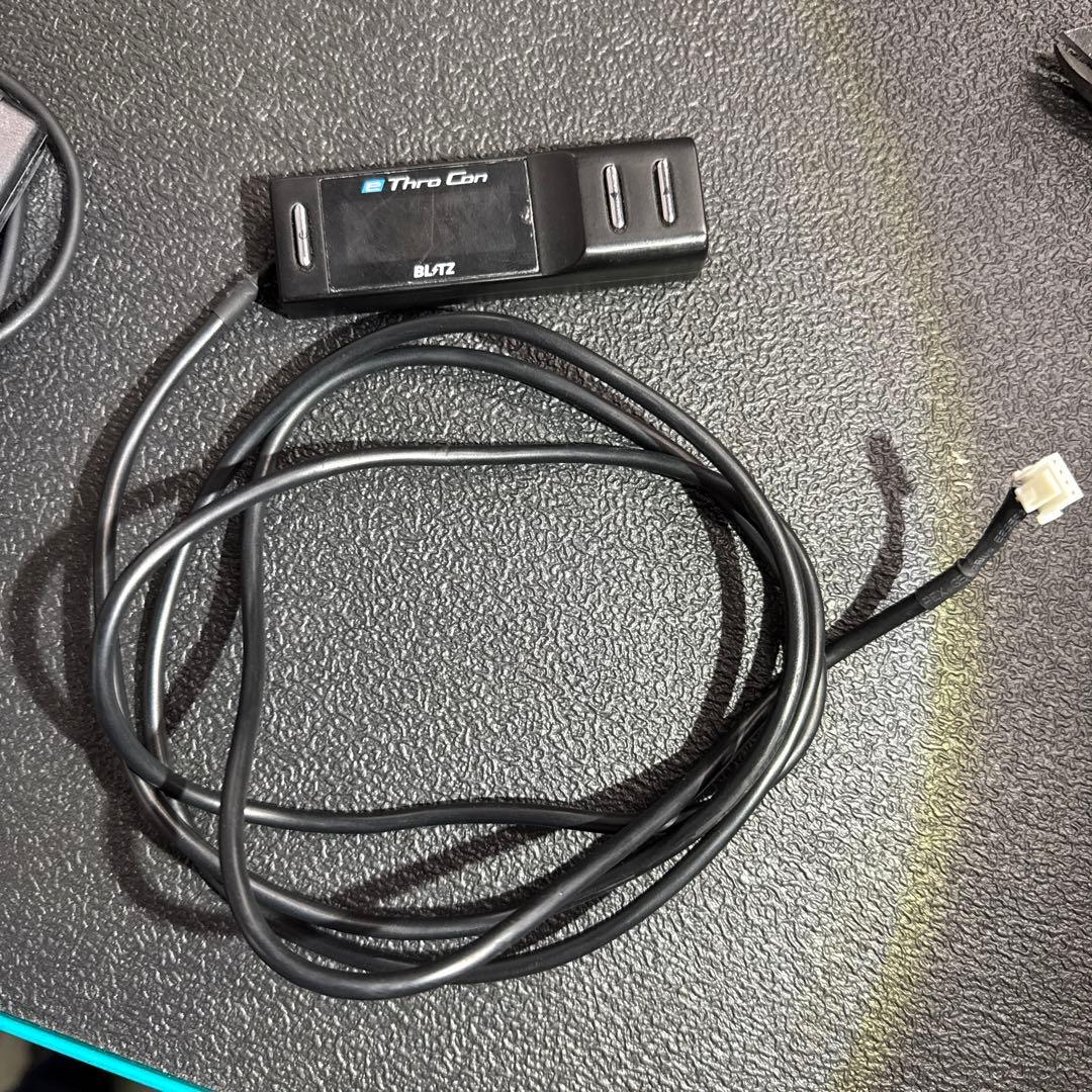 Q11　　BLITZ e Thro Con