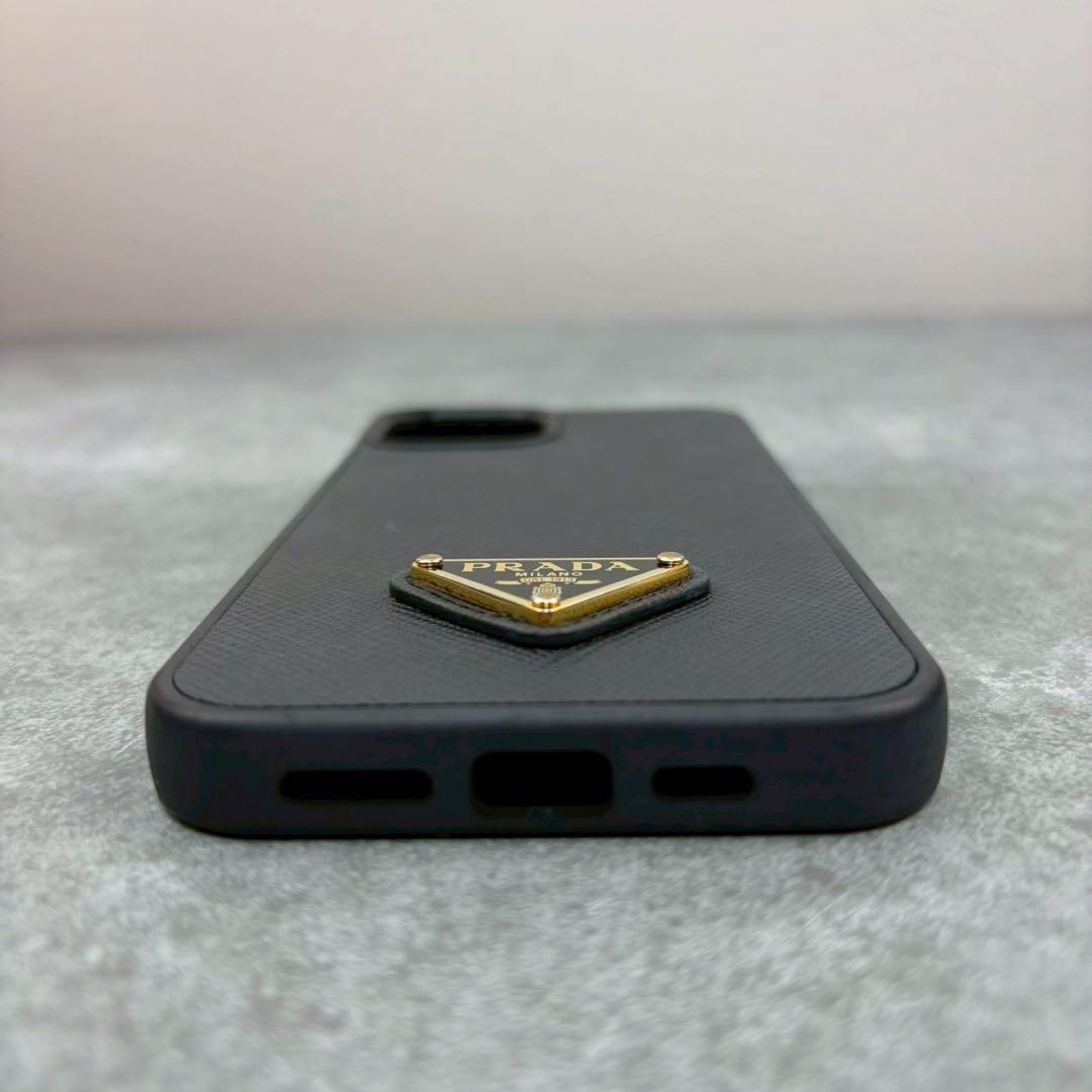 未使用級 プラダ iPhone13 ケース カバー サフィアーノ 三角ロゴ 黒