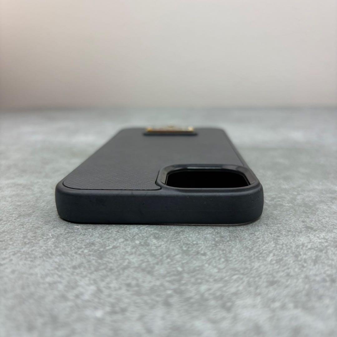 未使用級 プラダ iPhone13 ケース カバー サフィアーノ 三角ロゴ 黒