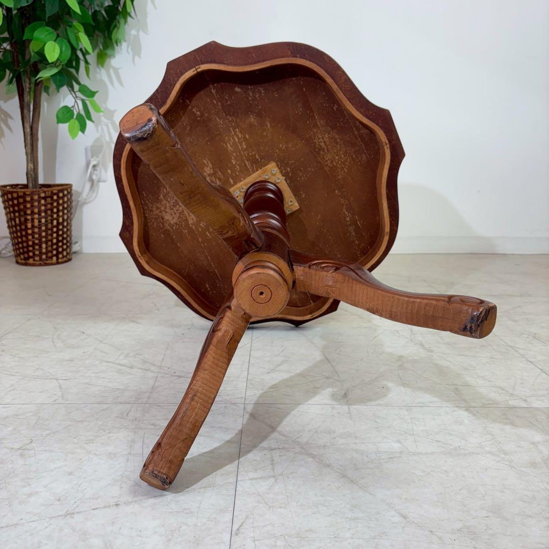 イタリア製　アンティーク調　ティーテーブル　コーヒーテーブル　サイドテーブル