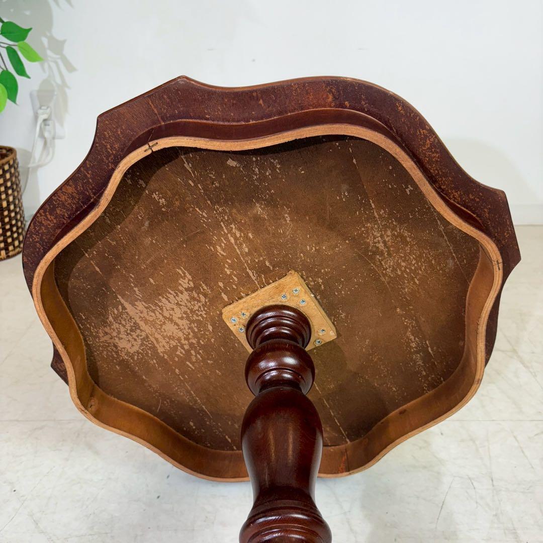 イタリア製　アンティーク調　ティーテーブル　コーヒーテーブル　サイドテーブル