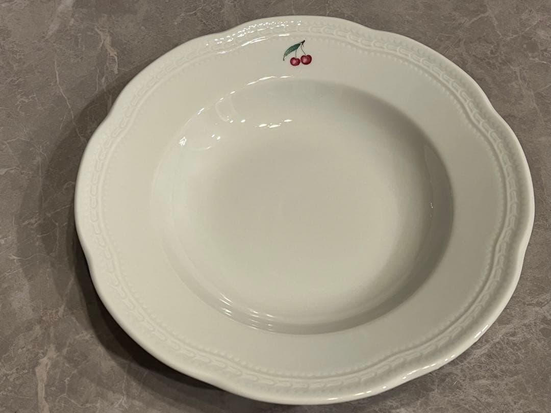 リチャードジノリ　ボンジョルノチェリー　25センチペアディナー皿