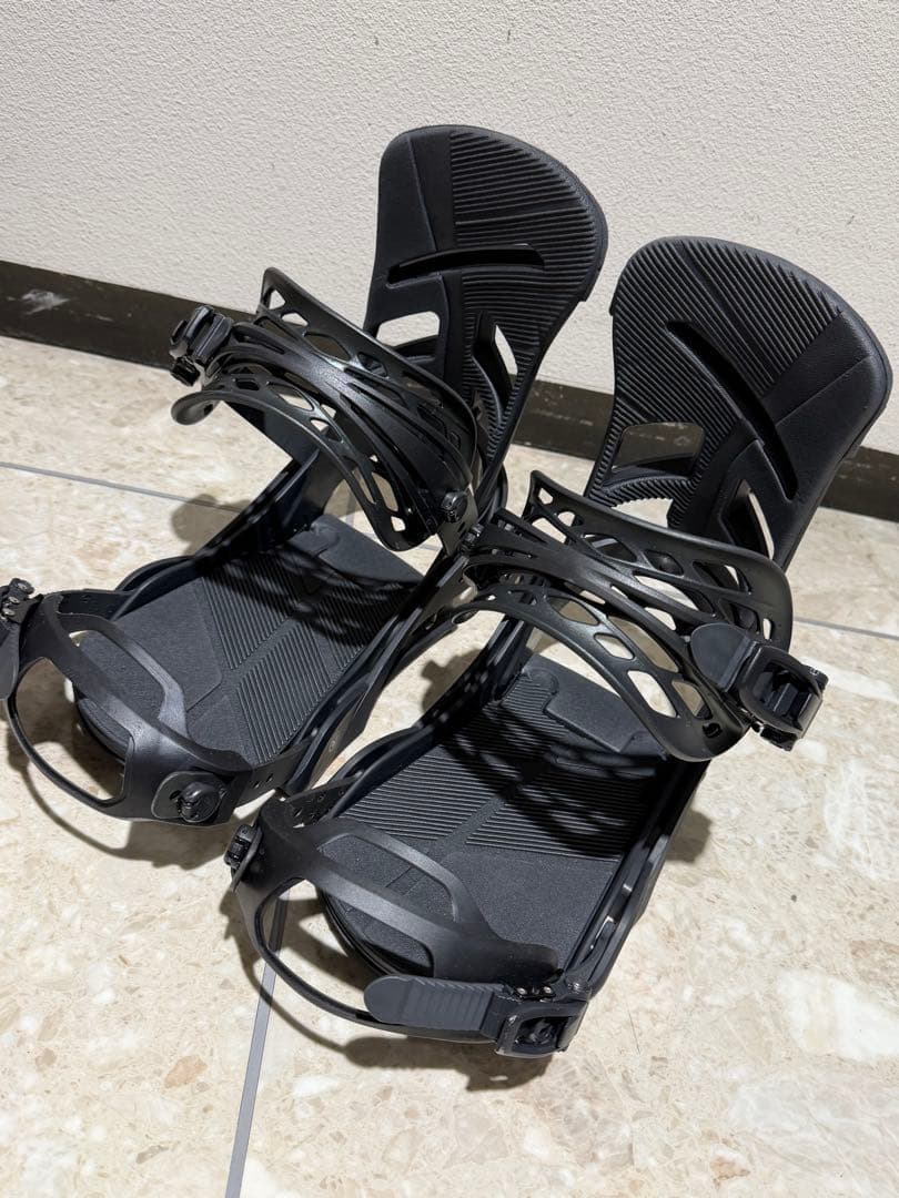 【美品】バートン ビンディング ミッション Re:Flex Mサイズ